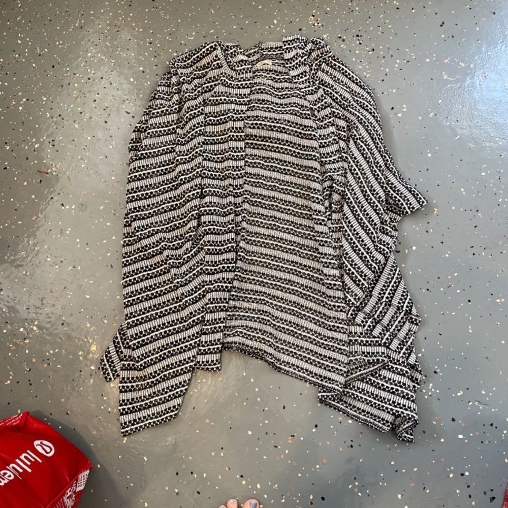 ‎Hollister hooded poncho cardigan OS